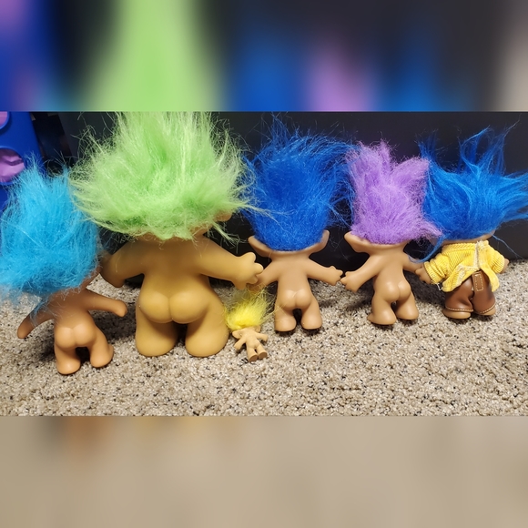 6 Vintage Troll Dolls - Picture 4 of 7